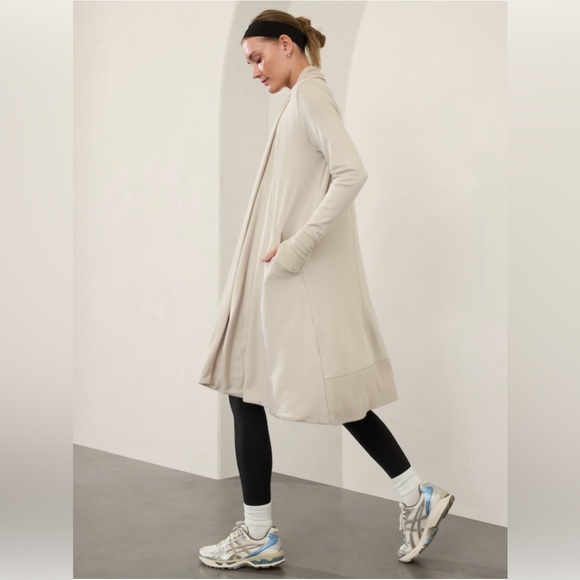 NWT-Athleta Abalone Pranayama Long Wrap, Large - Picture 3 of 10